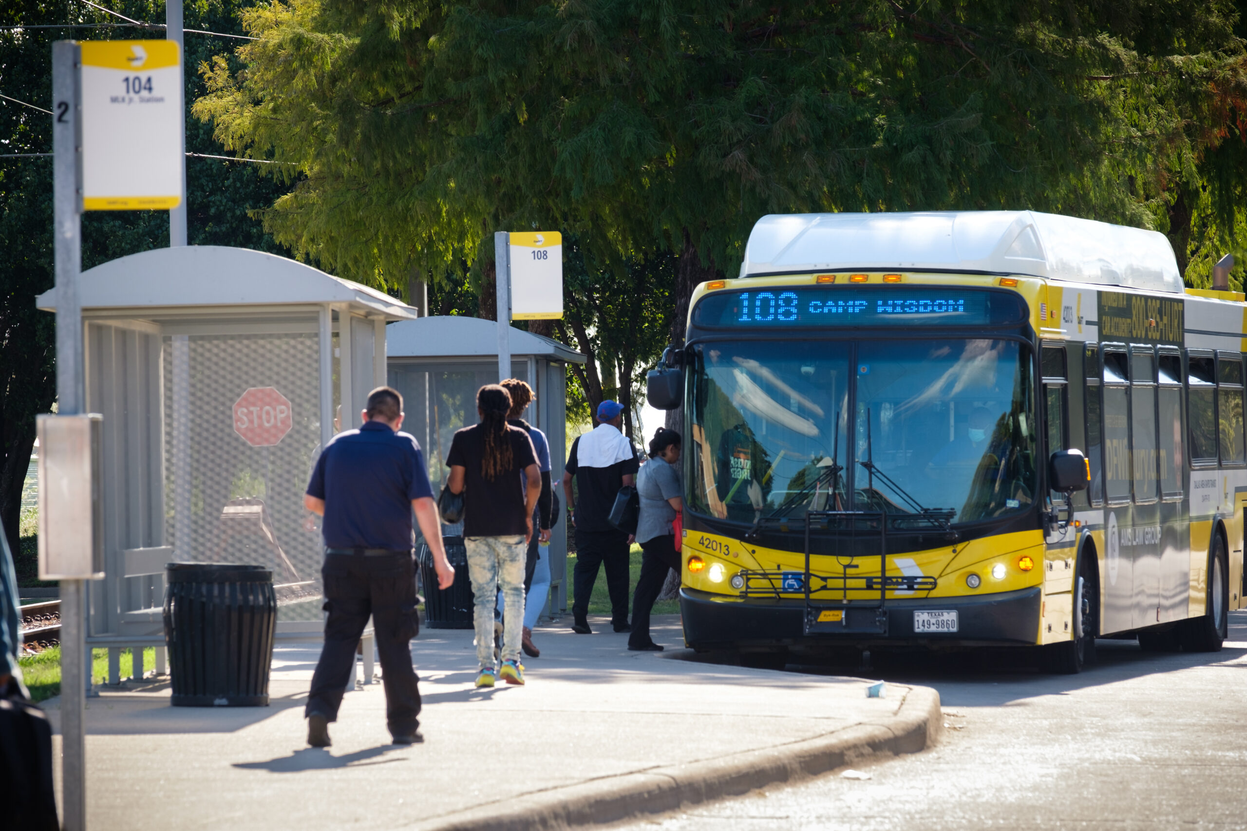 Dart achète 476 bus Gillig GNG pour moderniser la flotte à Dallas - Bus ...
