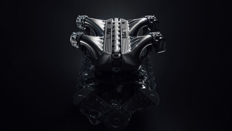 Bugatti a montré ce qui est probablement le moteur le plus complexe de l'histoire: un V16 presque un mètre de long
